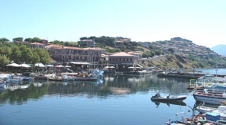 5 Km away from Petra | Molivos with its Byzantine Castle